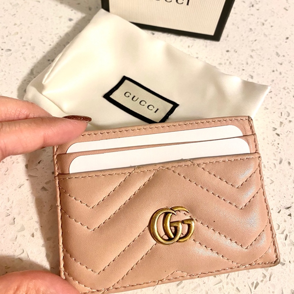 Light Pink GG Marmont card case (rare)